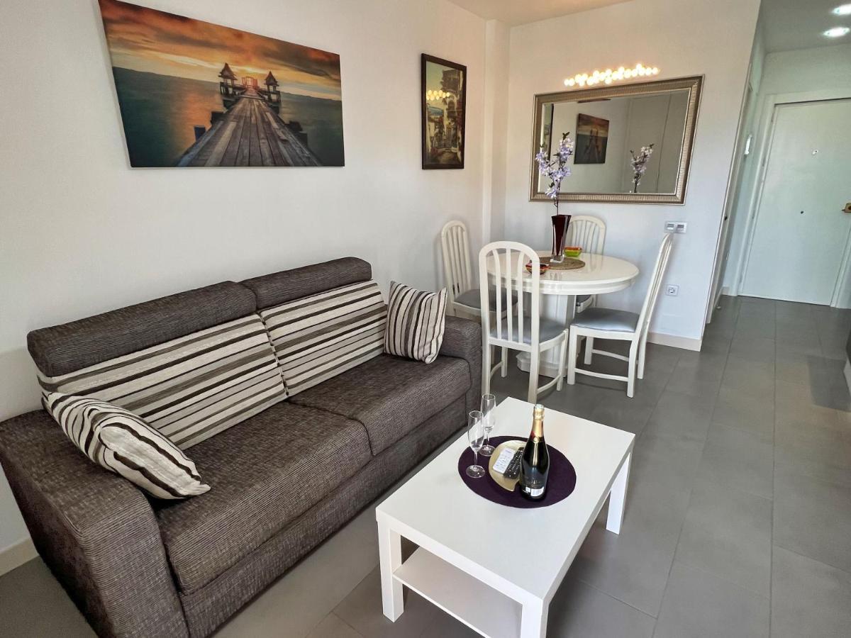 Benalbeach Playa - Estudio En Benalmadena Luaran gambar